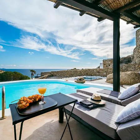 Beyond Beachfront Super Paradise Villa