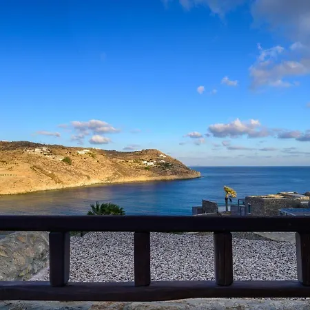 Beyond Beachfront Super Paradise Villa *