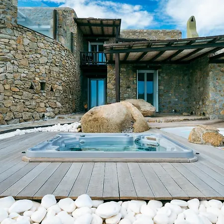 Beyond Beachfront Super Paradise Villa Mykonos Town