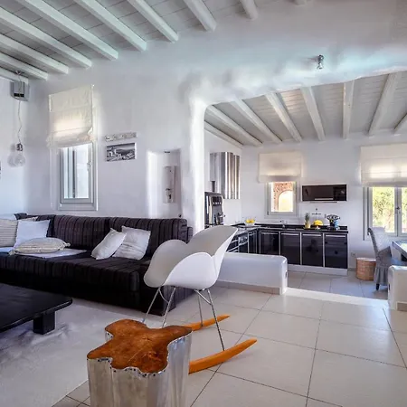 Beyond Beachfront Super Paradise * Mykonos Town