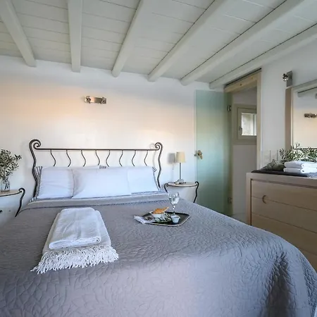 Villa Beyond Beachfront Super Paradise Mykonos Town